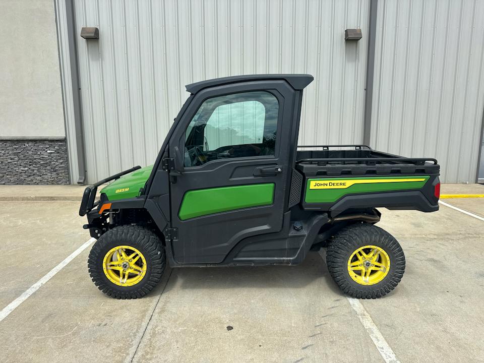 John Deere XUV845M