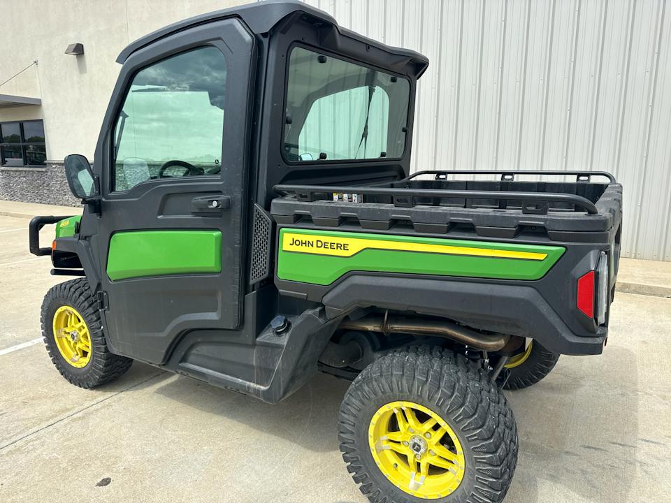 John Deere XUV845M