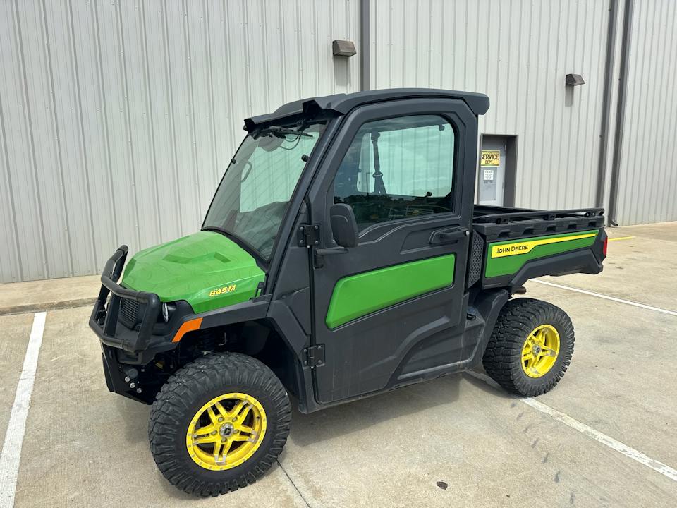 John Deere XUV845M