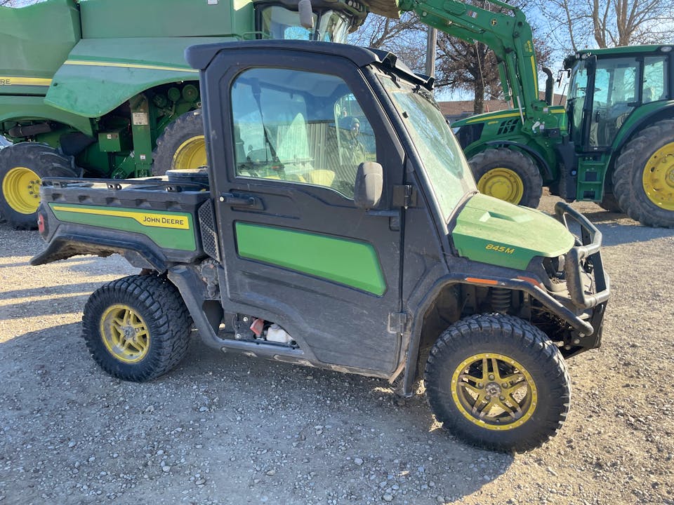 John Deere XUV845M
