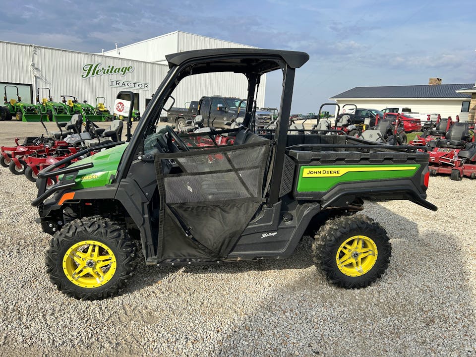 John Deere XUV845M