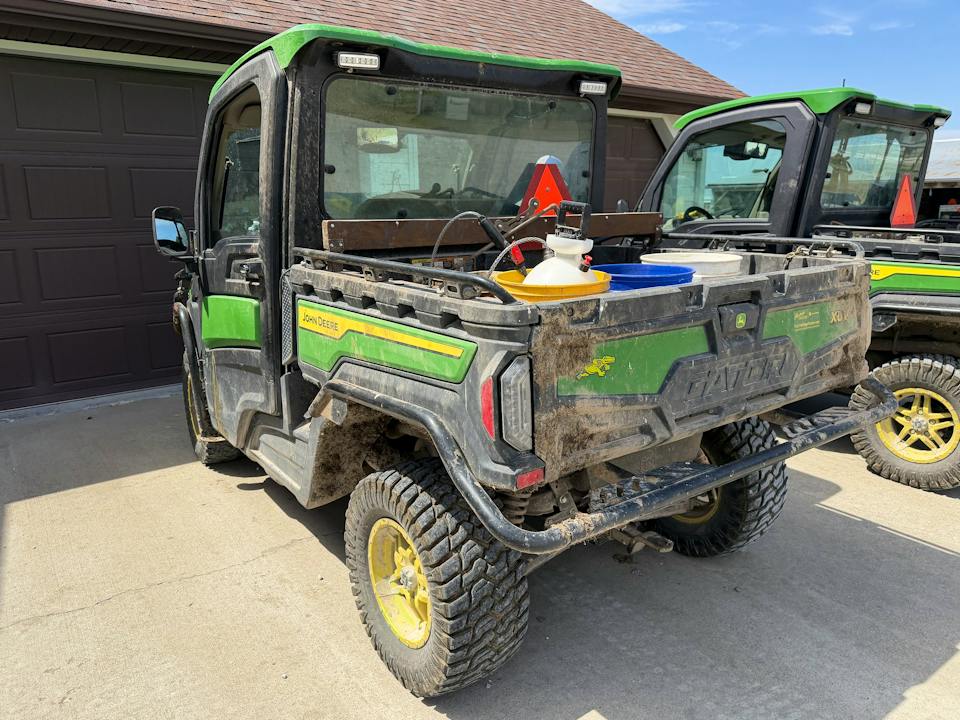 John Deere XUV845R Premium Cab