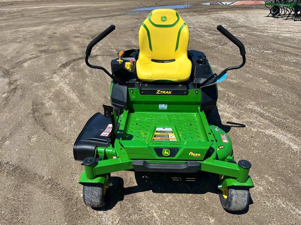 John Deere Z320M