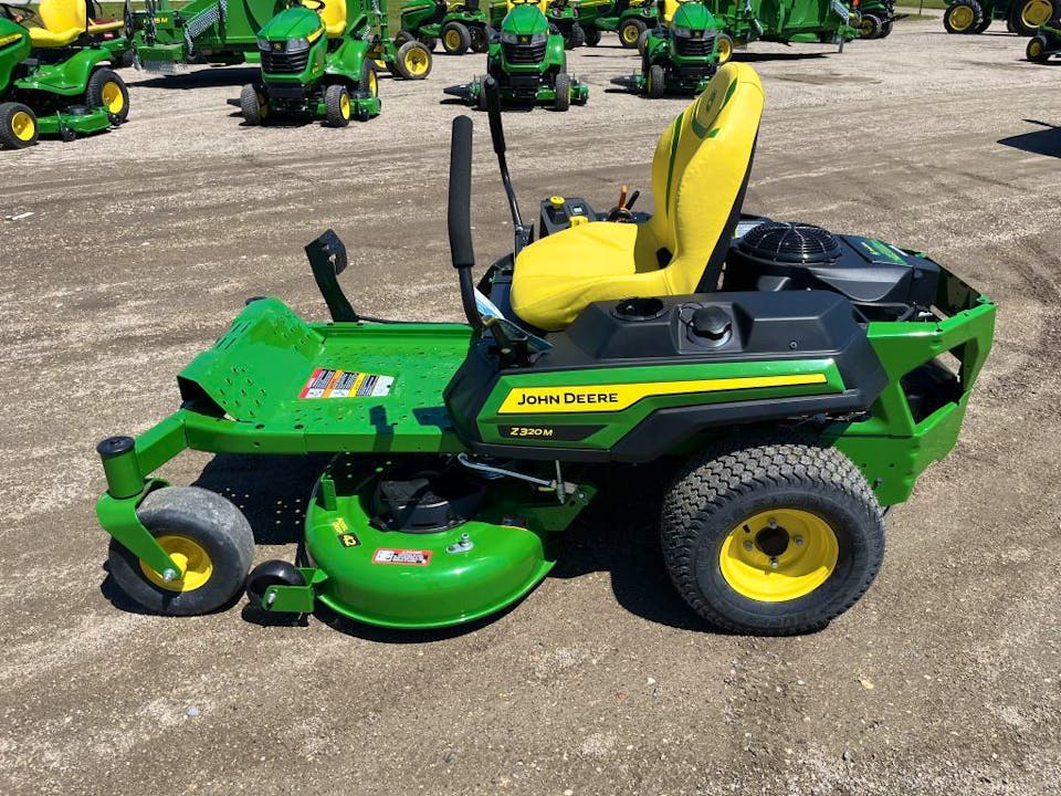 John Deere Z320M
