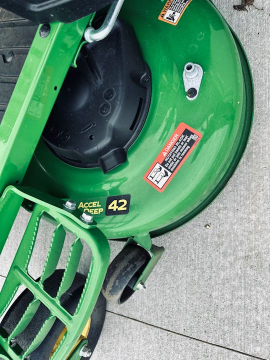John Deere Z320R