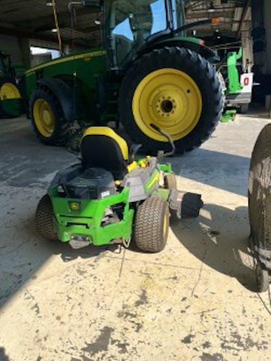 John Deere Z330R