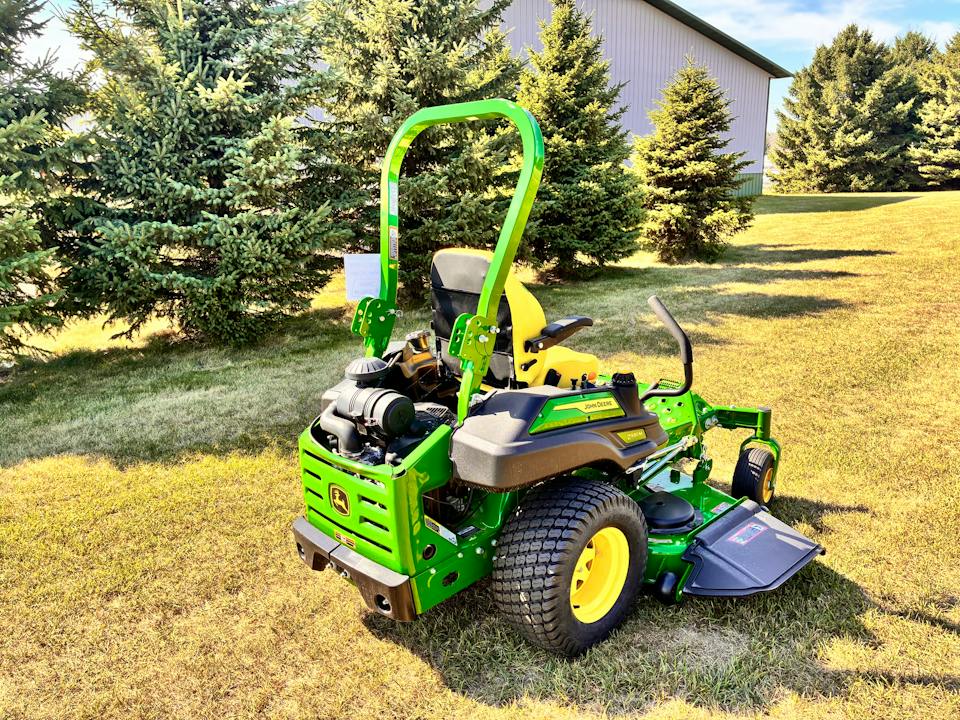 John Deere Z930M