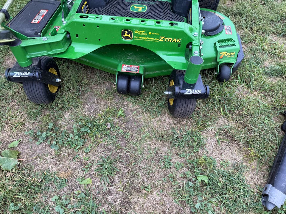 John Deere Z930M