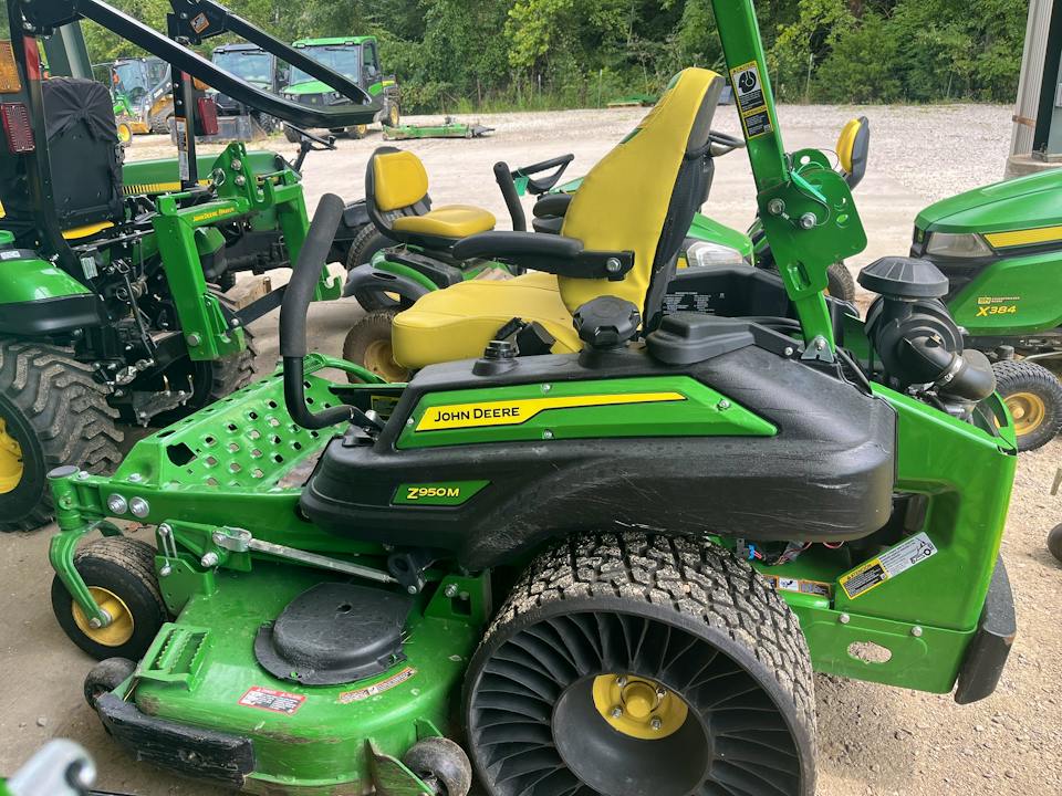 John Deere Z950M