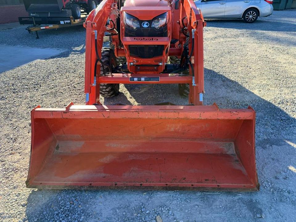 Kubota L3302DT
