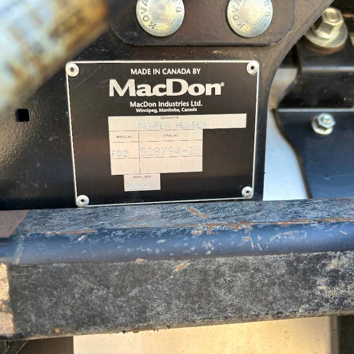 MACDON FD240