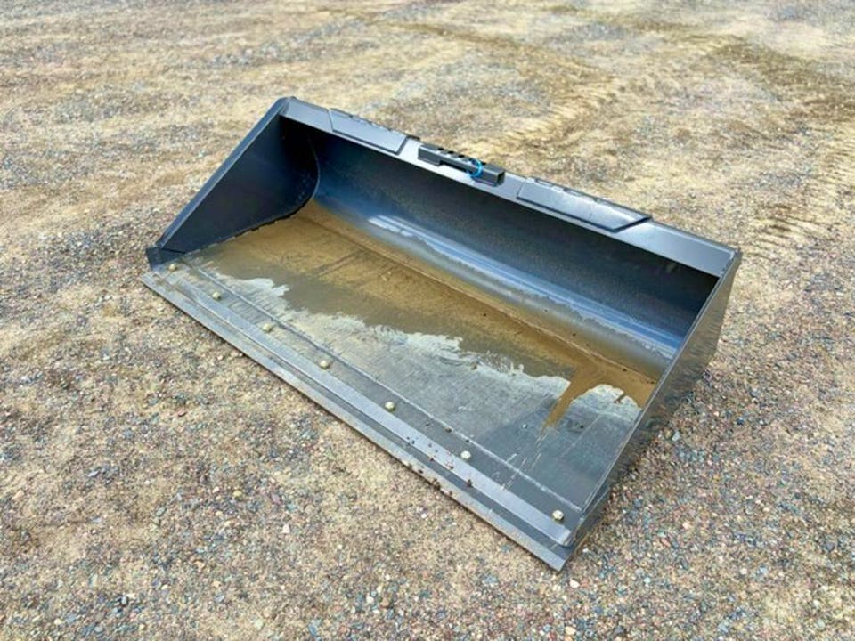 New Holland 72"LPE
