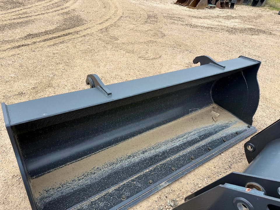 ATTACHMENT 1.25YD GP BUCKET