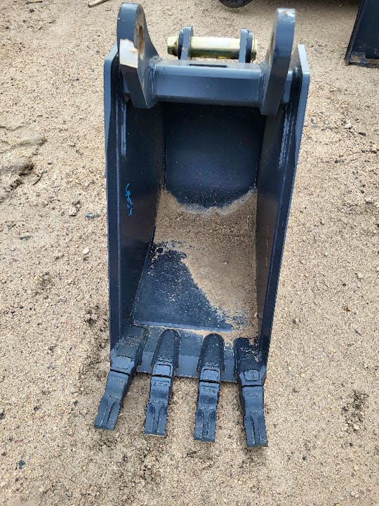 Case 18IN BACKHOE