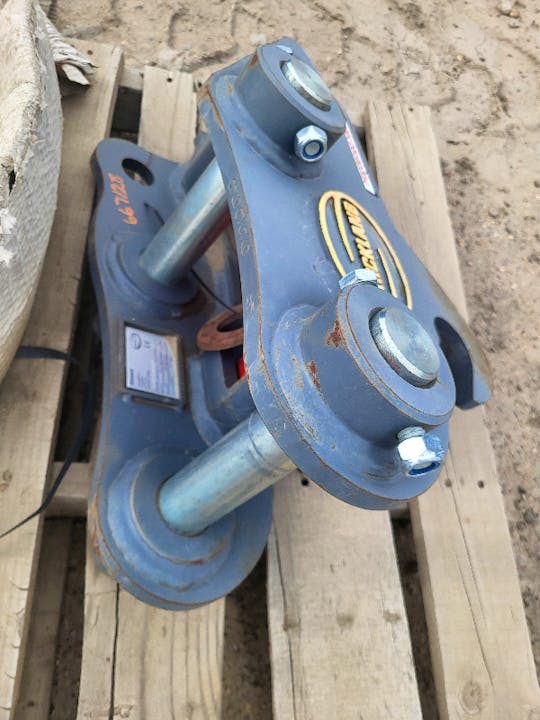 Case 9 HYD