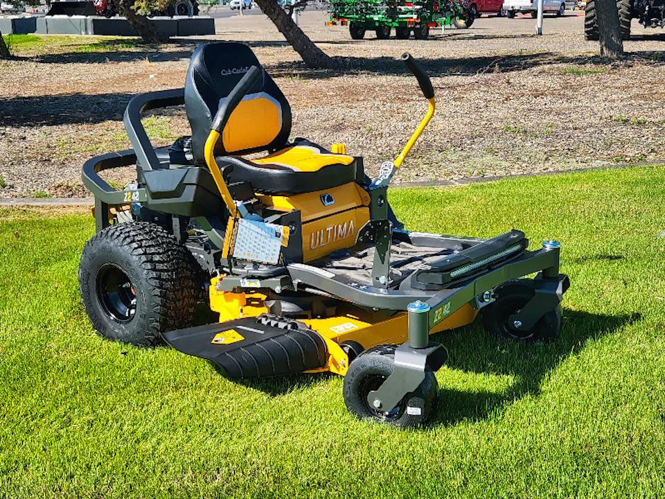 CUB CADET Z242