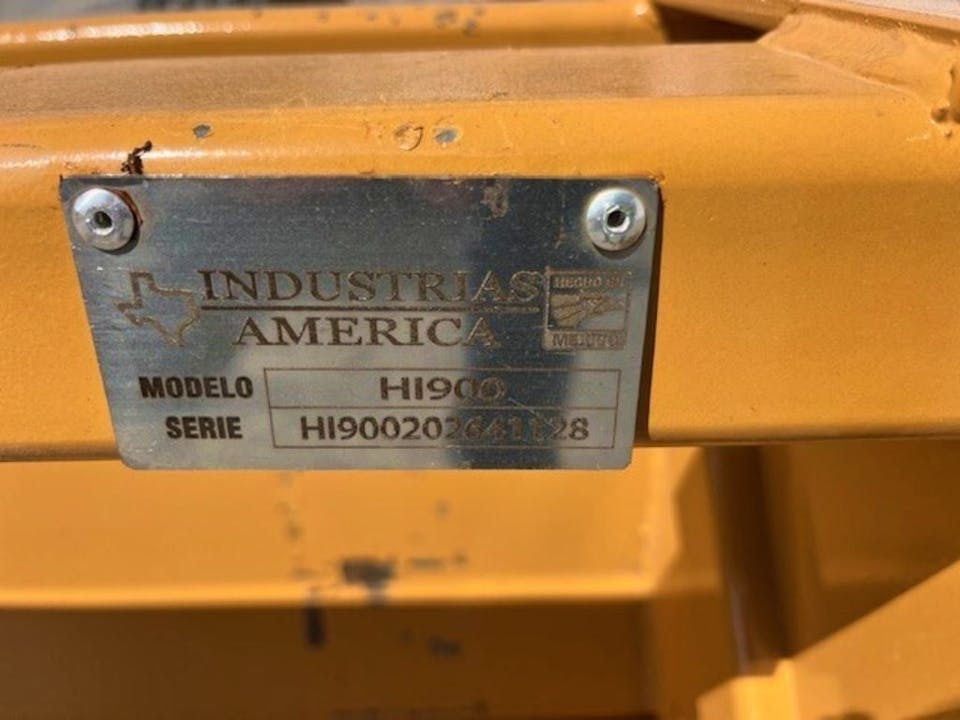 IA HI 900T