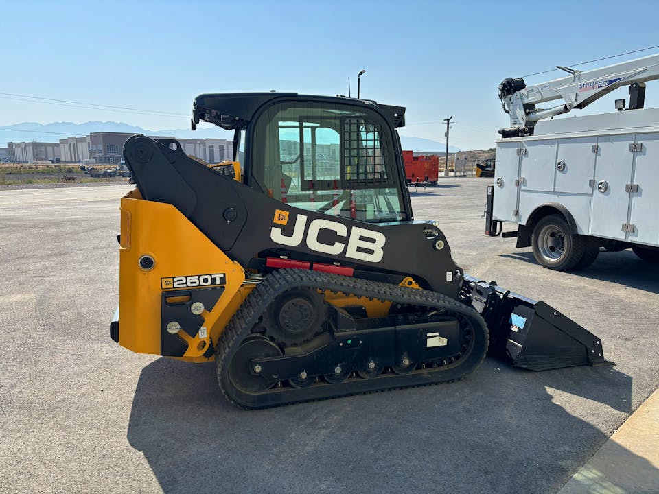 JCB 250T