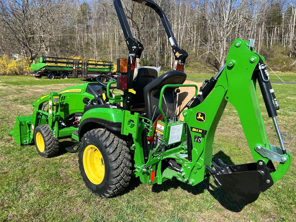 John Deere 2025R