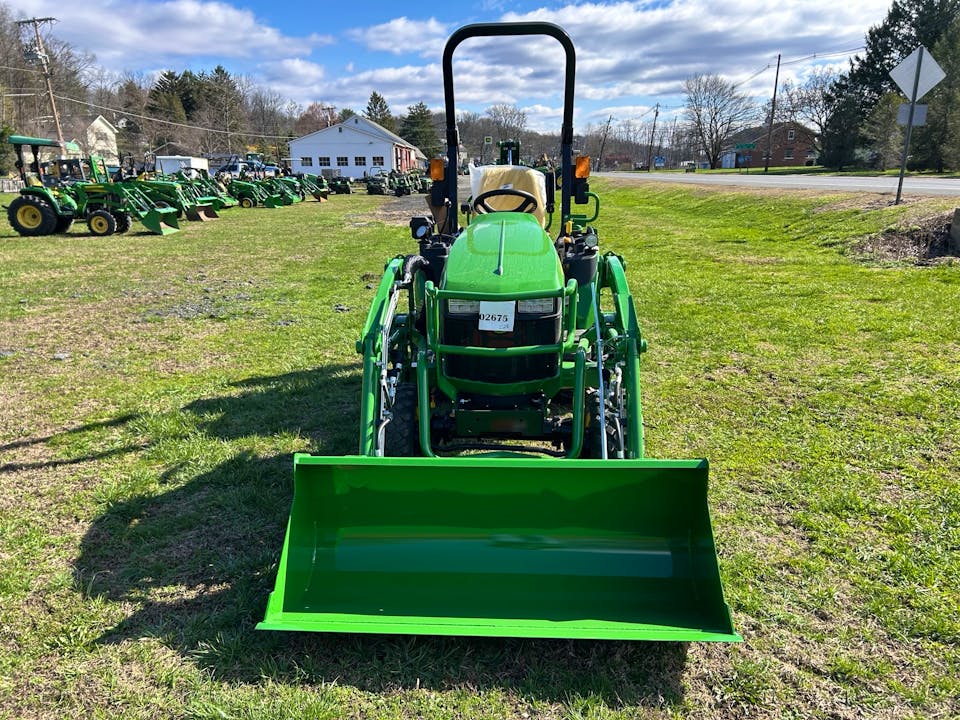 John Deere 2025R