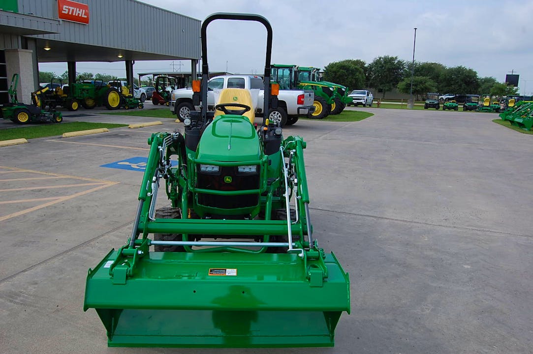 John Deere 2025R
