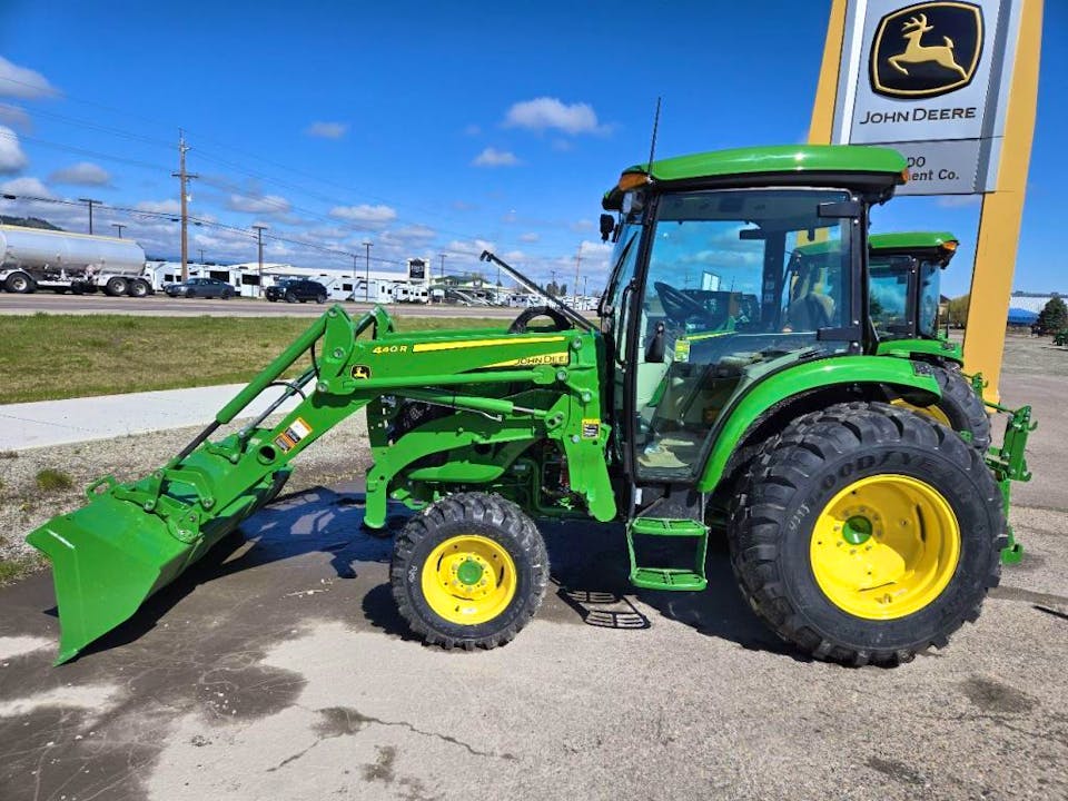 John Deere 4044R