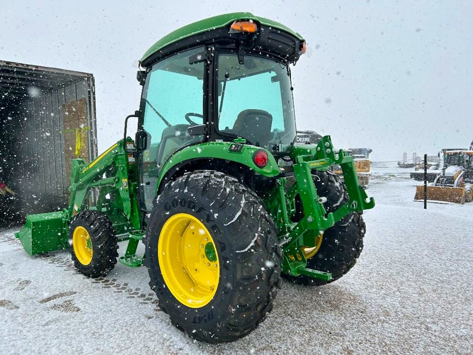 John Deere 4052R