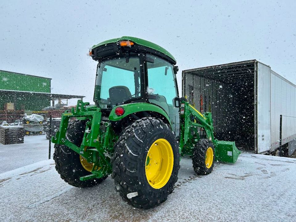 John Deere 4052R