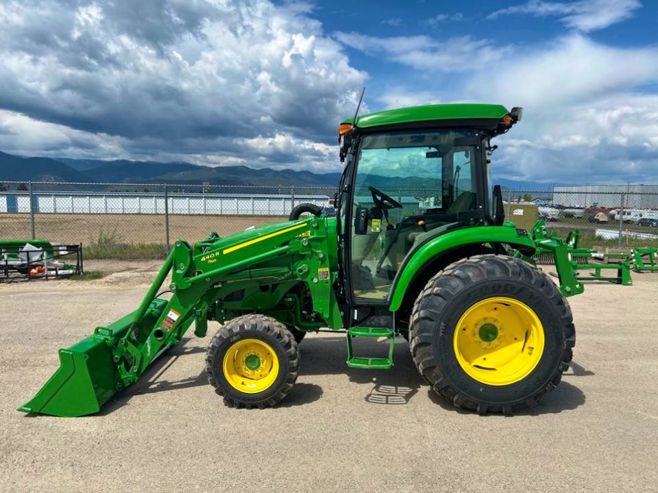 John Deere 4066R
