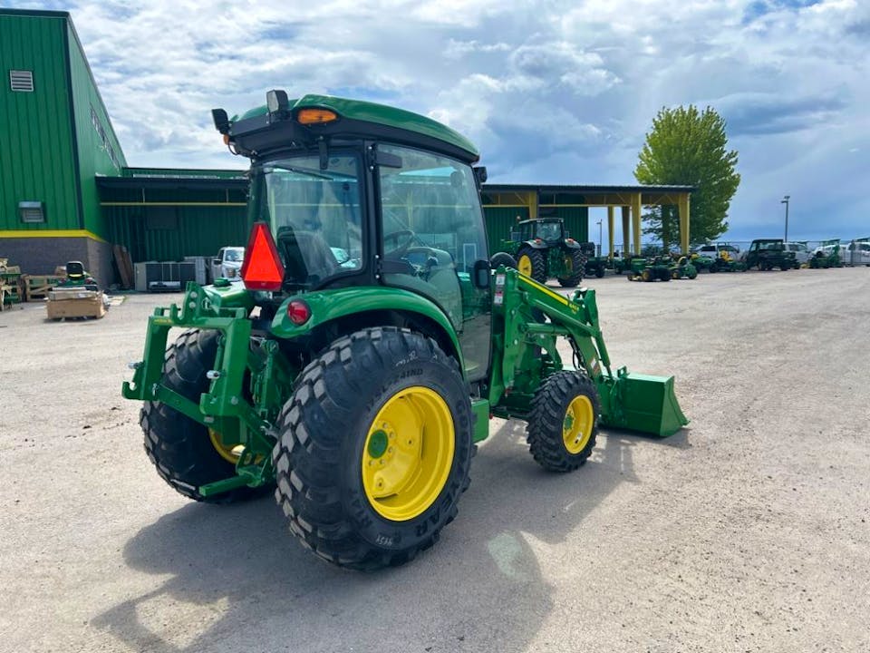 John Deere 4066R