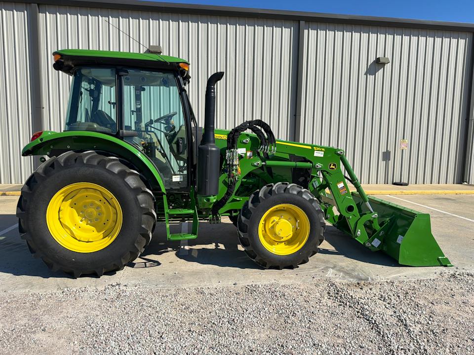 John Deere 5090E