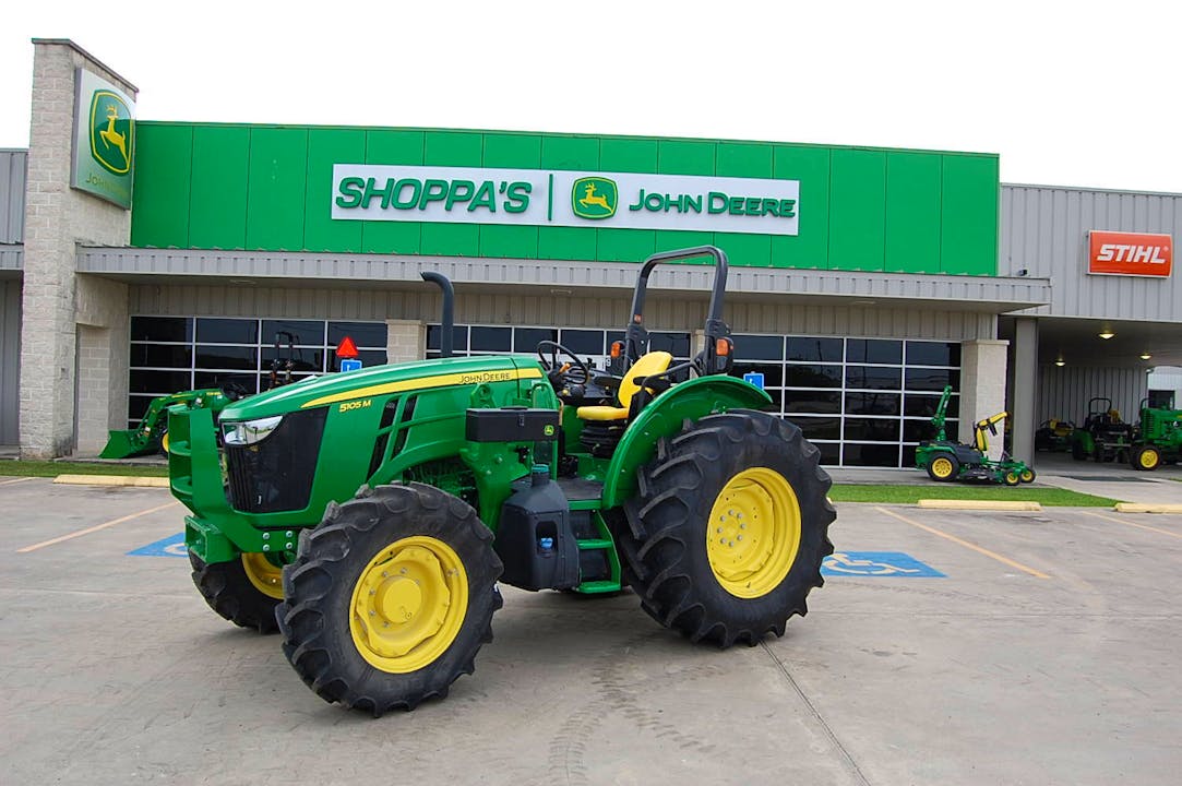 John Deere 5105M