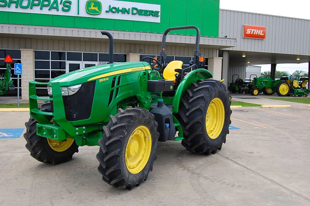John Deere 5105M