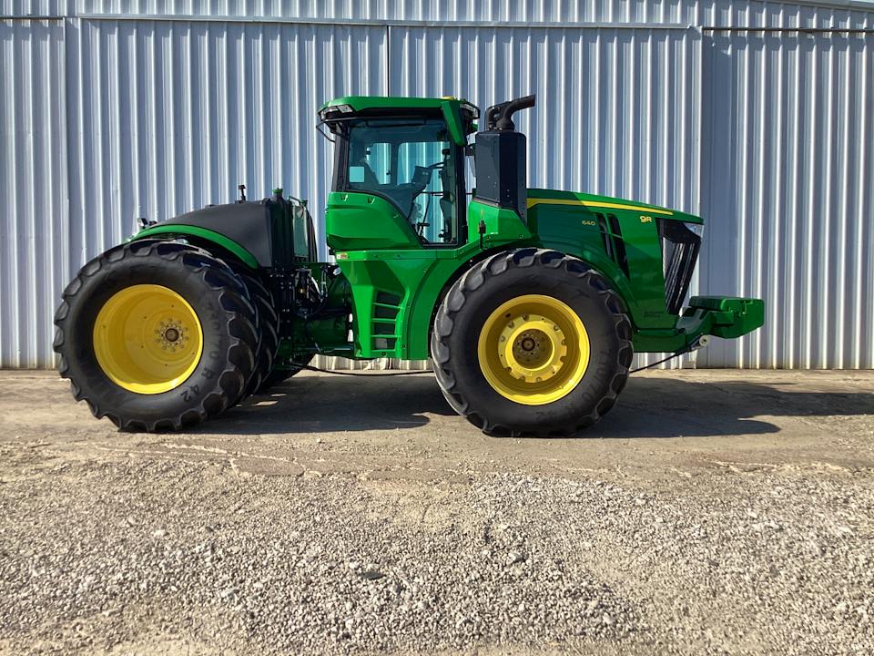 John Deere 9R 640