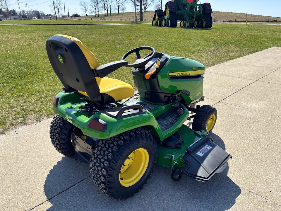 John Deere X580