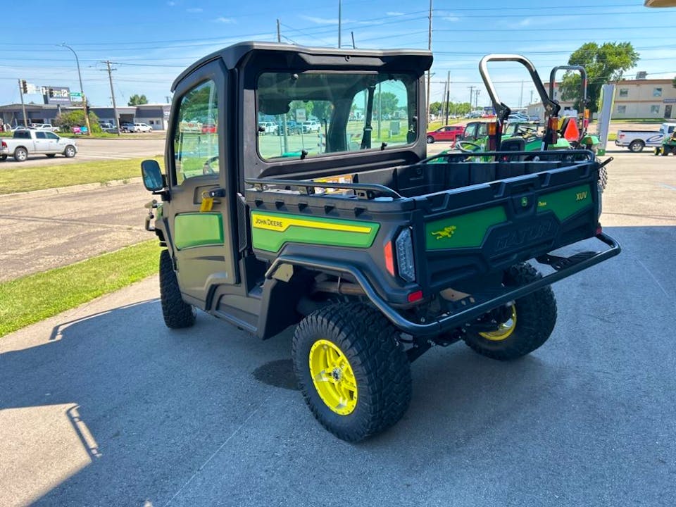 John Deere XUV845M
