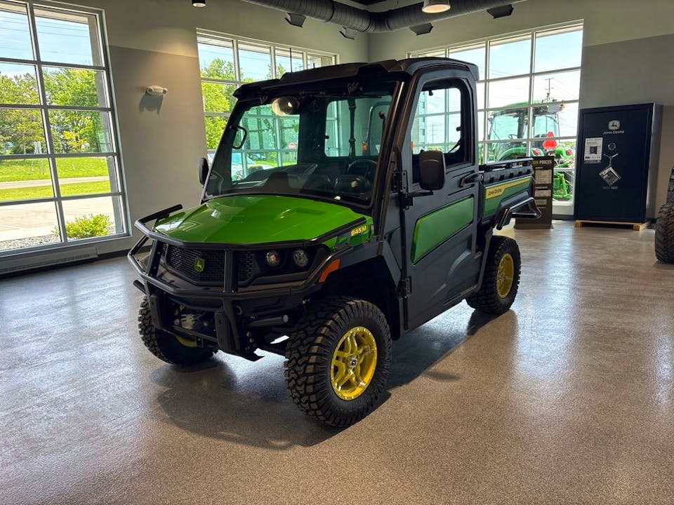 John Deere XUV845M