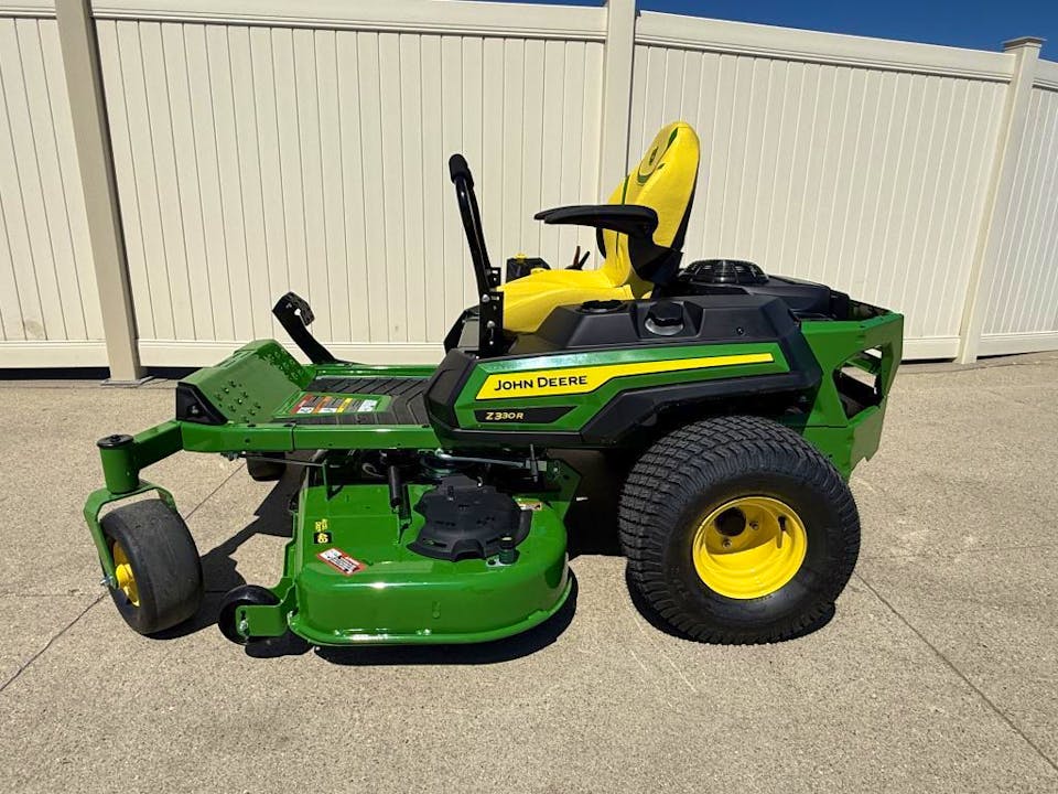 John Deere Z330R