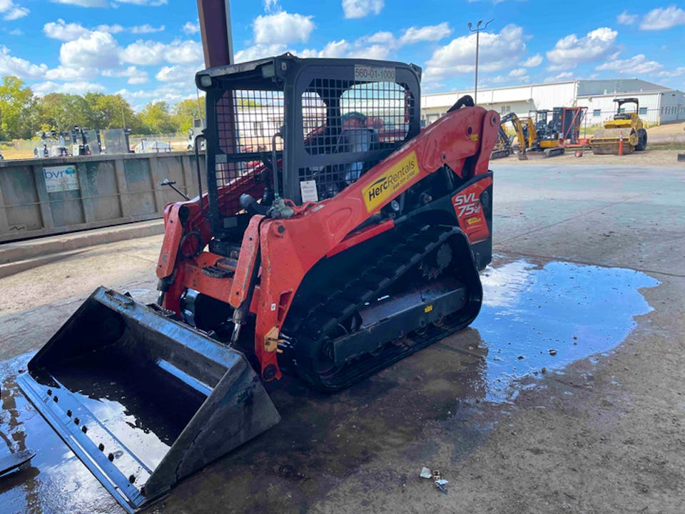 Kubota SVL75