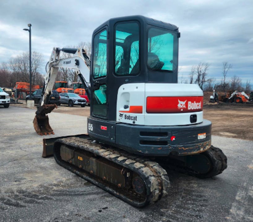 Bobcat E55