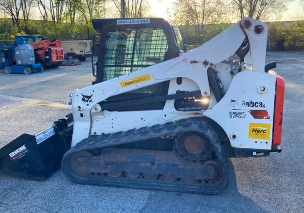 BOBCAT T740