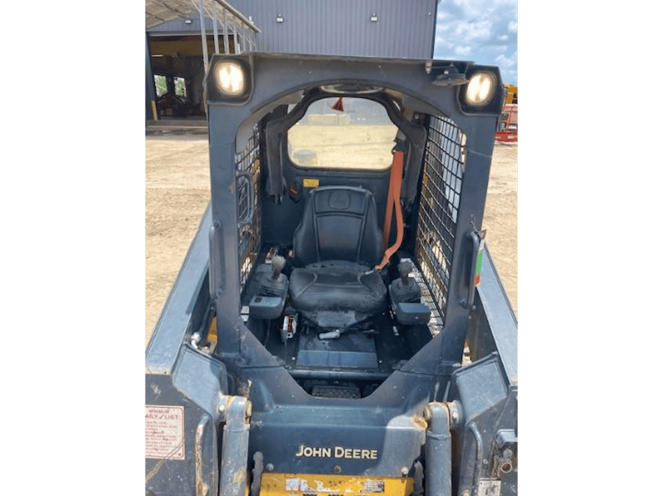 John Deere 317G