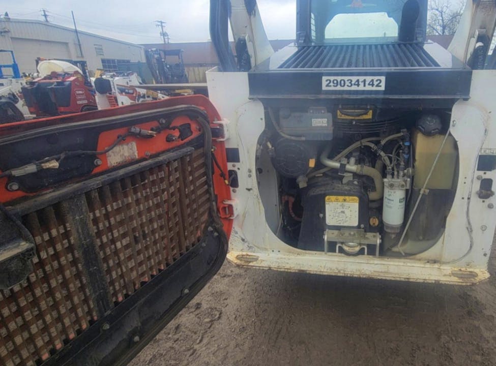 Bobcat T64 (inspection report)