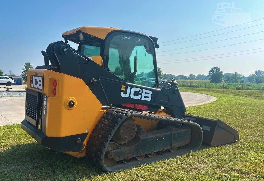 JCB 300T