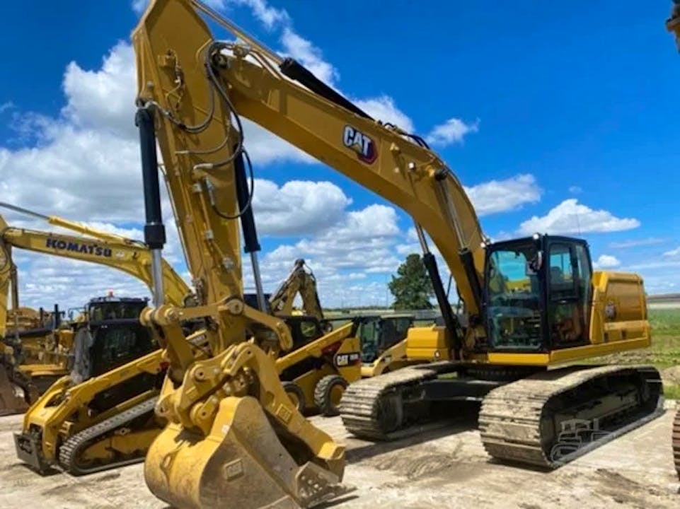 Caterpillar 330
