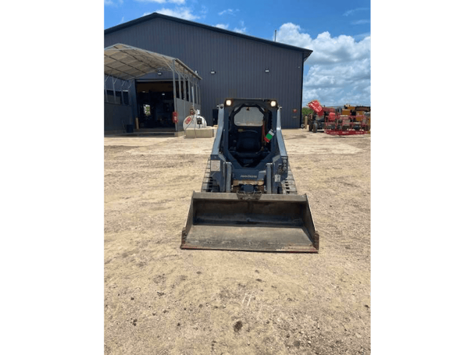 John Deere 317G