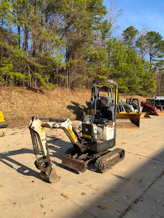 Bobcat E10