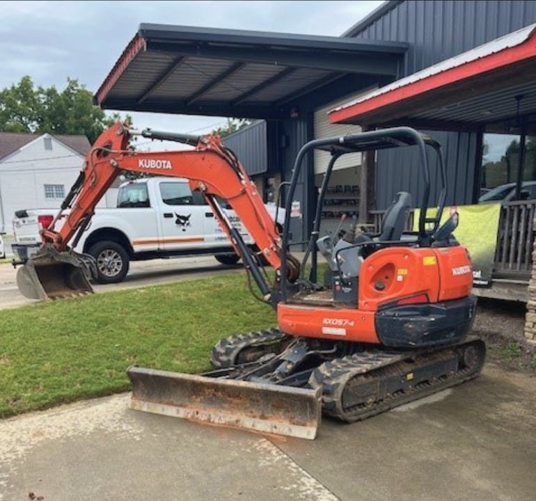 Kubota KX057