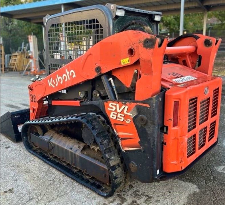 KUBOTA SVL65-2