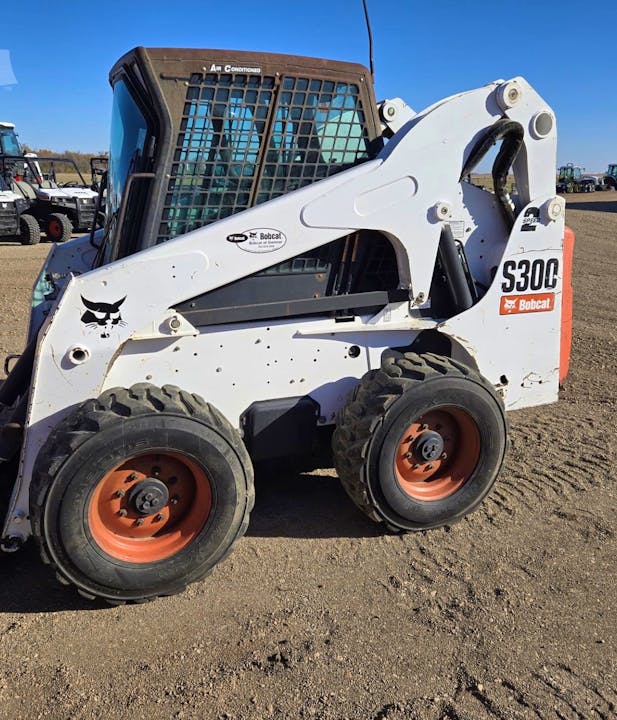 BOBCAT S300